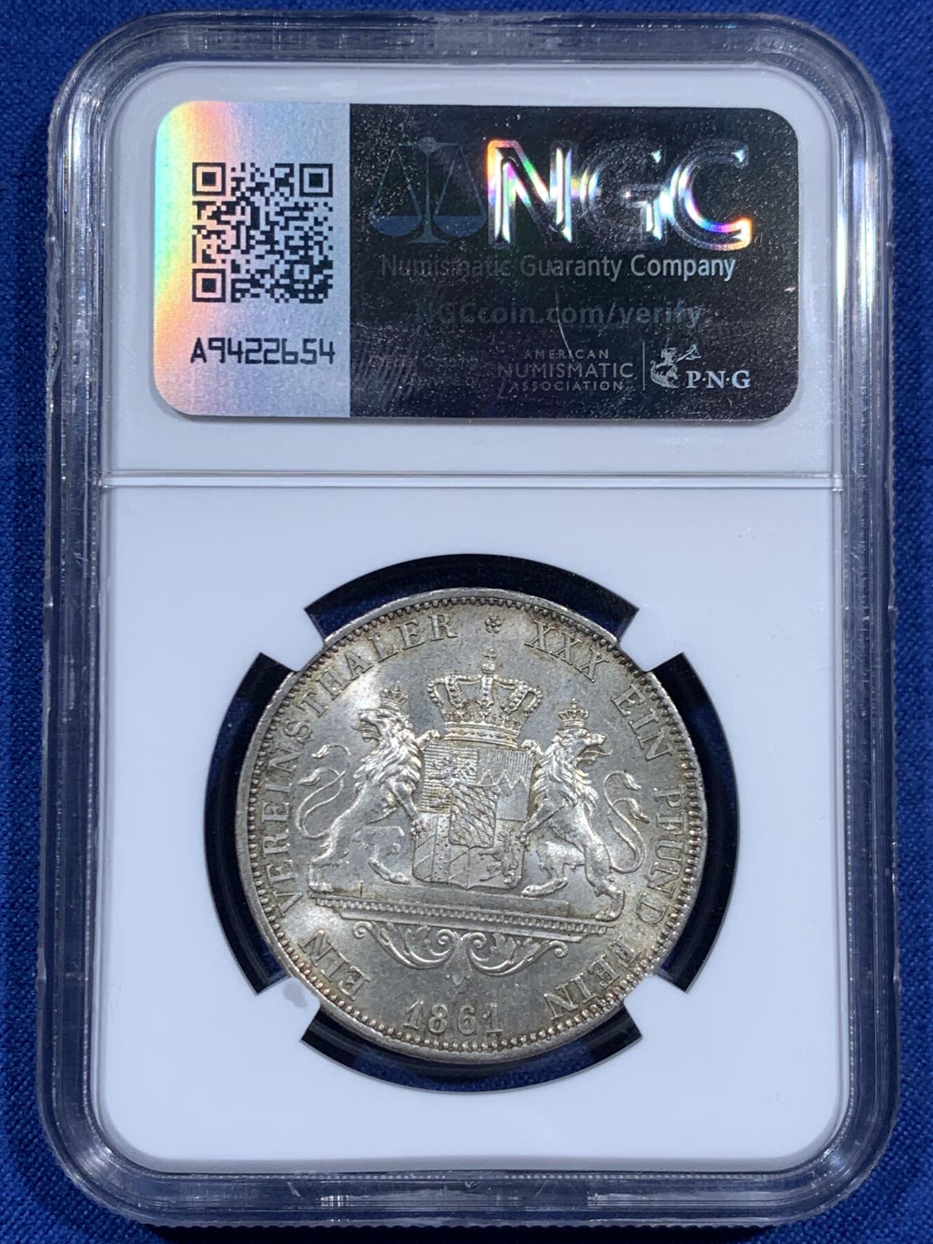 《竞宝斋》第460场 周日，周一，2场连拍 （全场包邮）欢迎送拍 NGC MS63 德国1861年巴伐利亚 马克西米安二世 1泰勒银币，亚军分，更高分仅一枚。转光明显。