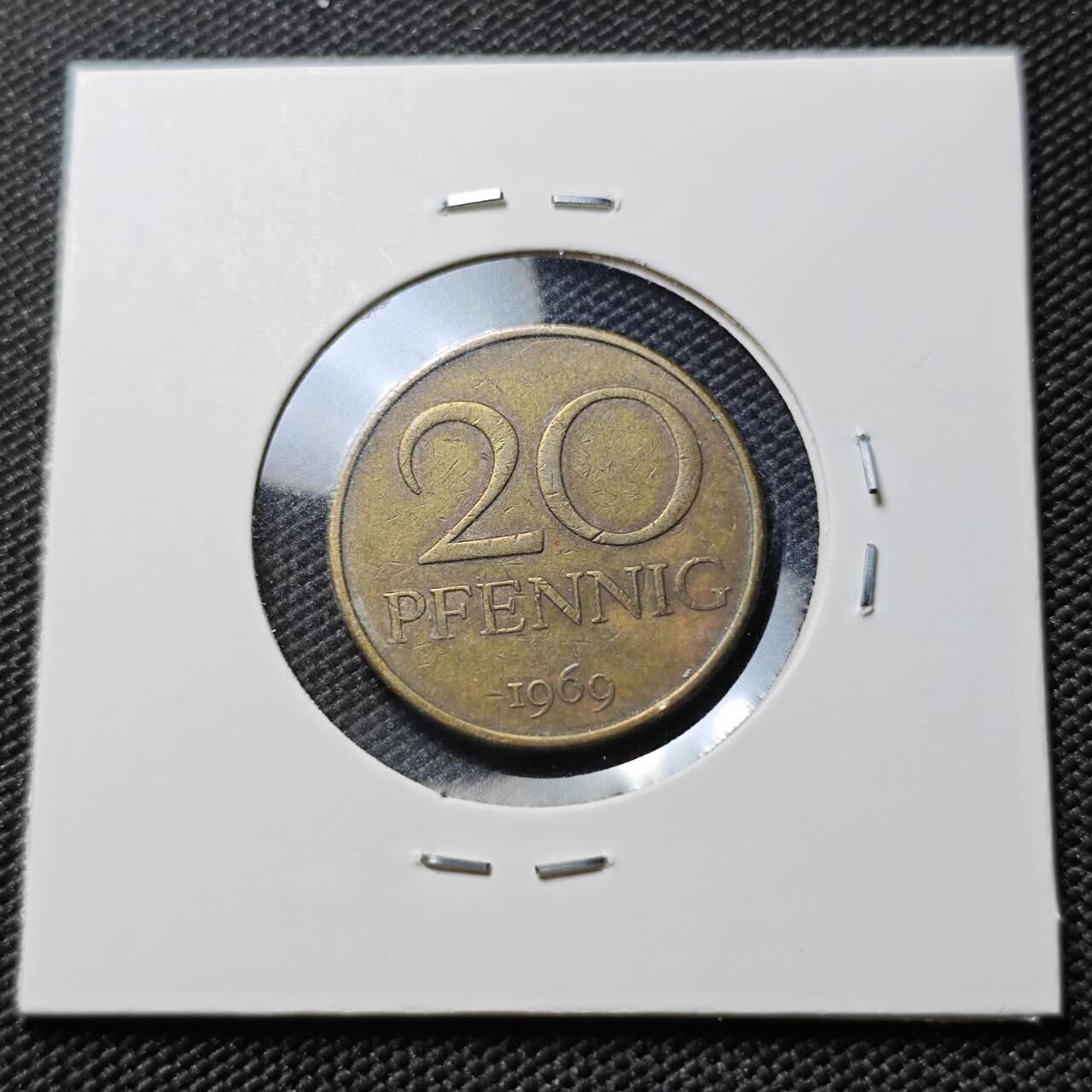 KK钱币收藏小铺  第388期  2月预留时间 周末发货  东德20芬尼