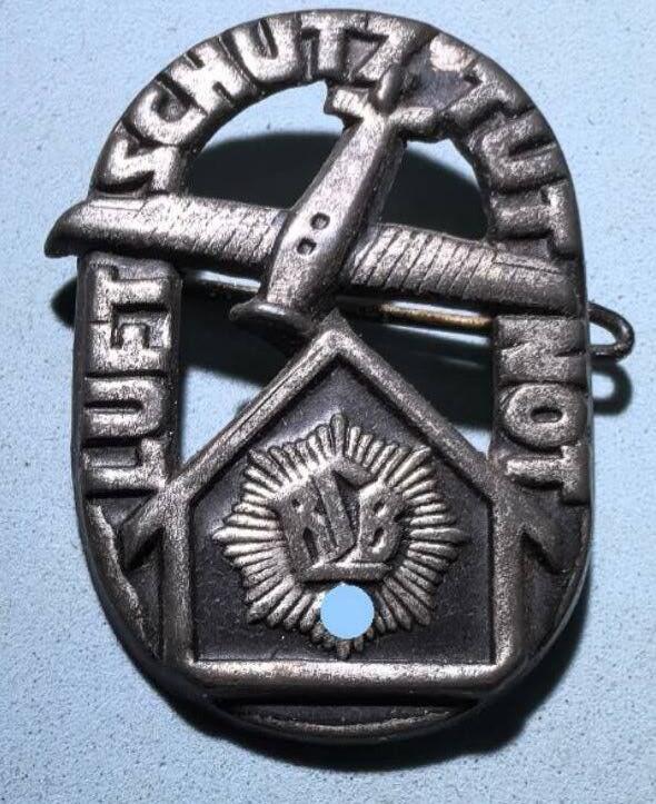 盛世勋华——号角文化勋章邮票专场拍卖第300期 德国（1939）帝国防空联盟（RLB）救援人员证章