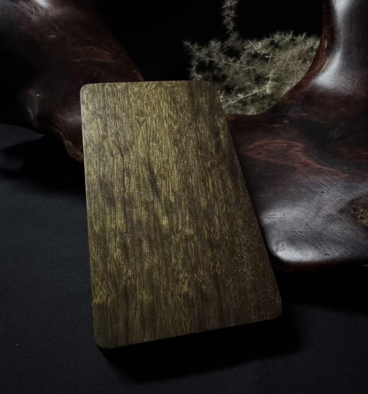 零元拍：B18金丝楠牌子，香喷喷的小金砖，金光闪闪，90/50/14MM