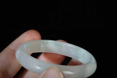 上海都达杂项专场三十四【年后发货全场包邮】  天然冰种翡翠手镯86-39