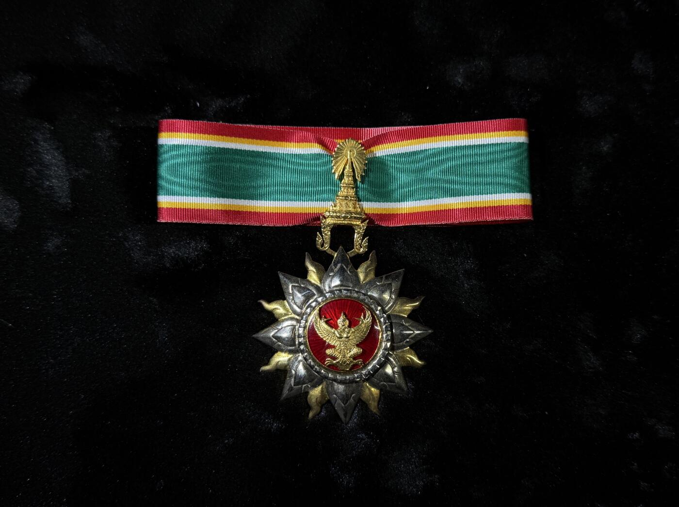 戎马世界章牌大赏第110期 泰国德雷古拉蓬勋章，指挥官级
