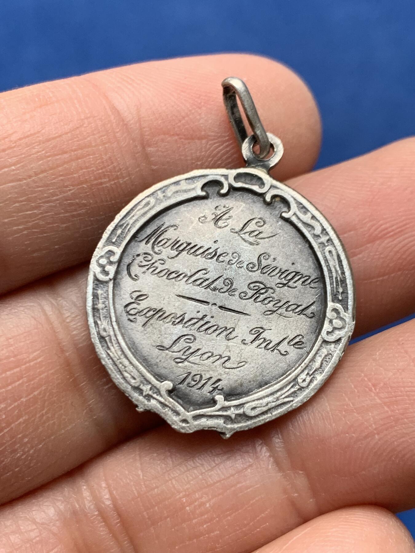 《竞宝斋》第460场 周日，周一，2场连拍 （全场包邮）欢迎送拍