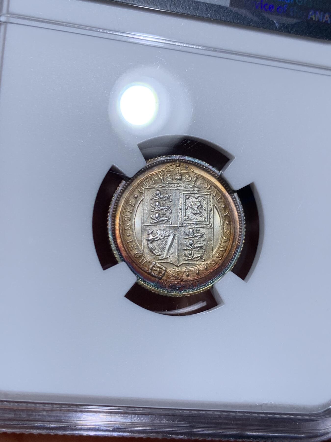 《竞宝斋》第460场 周日，周一，2场连拍 （全场包邮）欢迎送拍 NGC MS63 英国 1887年 维多利亚女王高冠6便士银币 转光强烈 包浆好看