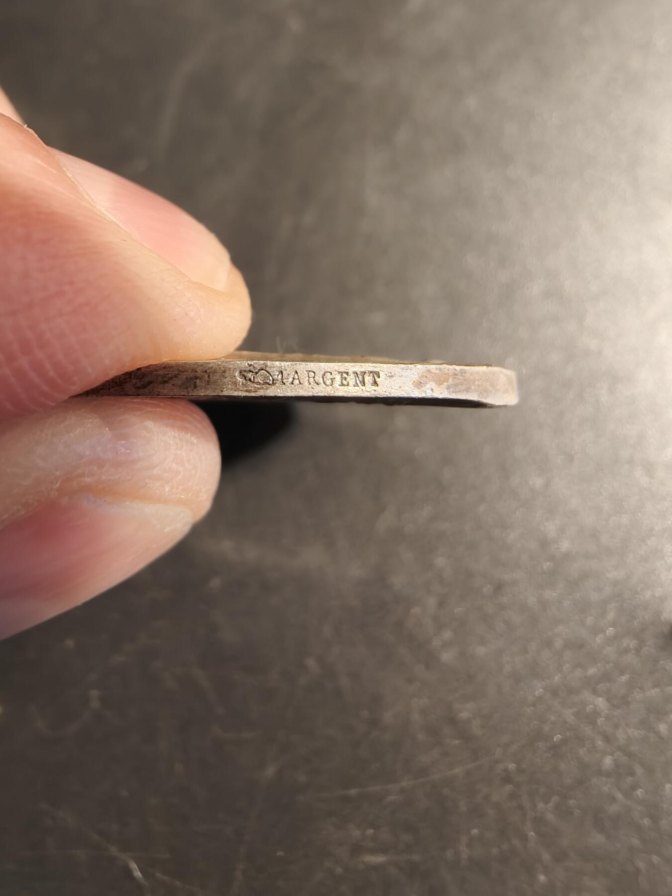 老王徽章第178期 法国畜牧业协会大银章    950银    大师马特作品    直径36mm   重量20g