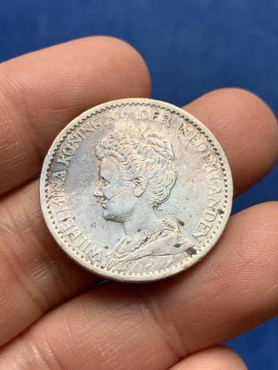 《竞宝斋》第460场 周日，周一，2场连拍 （全场包邮）欢迎送拍 - 荷兰1913年威廉明娜1盾银币 9.9克 945银