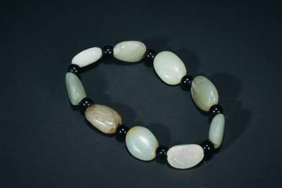 上海都达杂项专场三十四【年后发货全场包邮】  天然和田玉籽料手串86-77