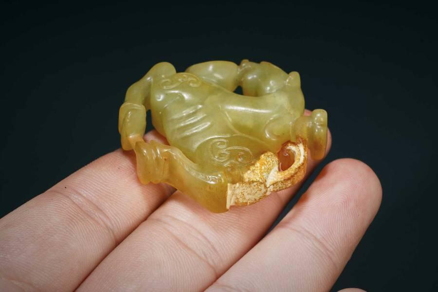 上海都达杂项专场三（全场包邮） 古玉马上如意手把件86-59