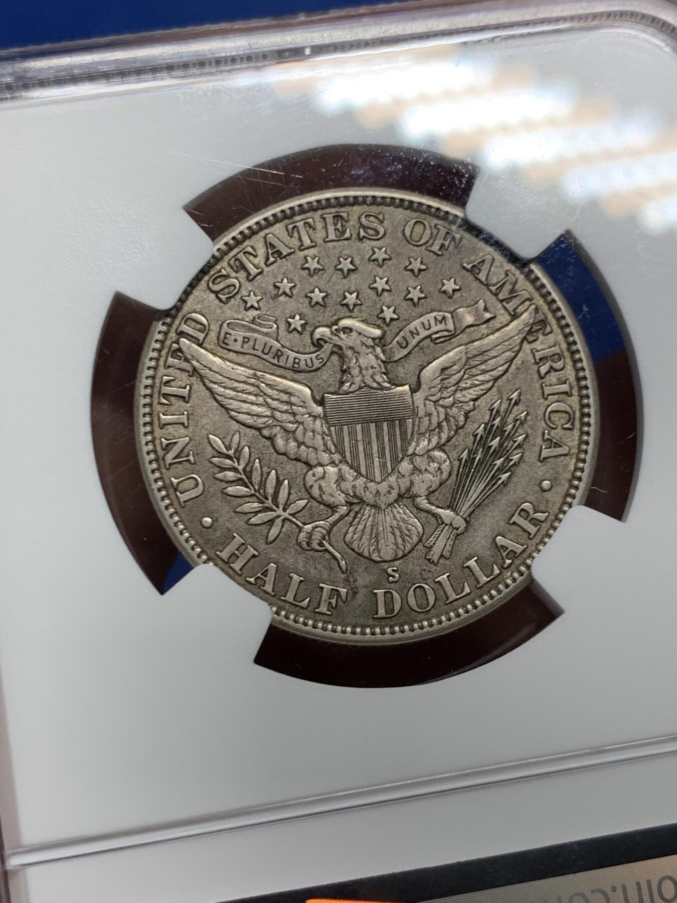 《竞宝斋》第460场 周日，周一，2场连拍 （全场包邮）欢迎送拍 NGC AU50 小特年美国1912-S巴伯五十美分银币，NGC指导价格400美元，合人民币2800元，HA的成交价基本维持在350刀+，国内难得一见的东西