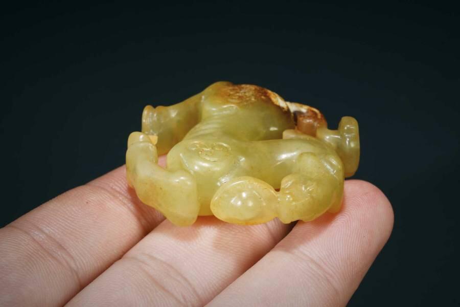 上海都达杂项专场三（全场包邮） 古玉马上如意手把件86-59