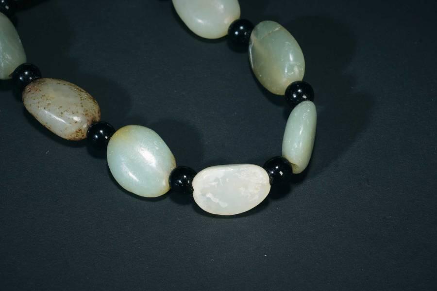 上海都达杂项专场三（全场包邮） 天然和田玉籽料手串86-77