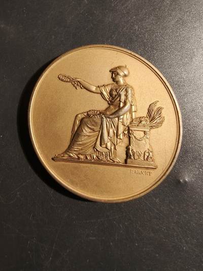 老王徽章第178期 - 法国综合理工协会30服务大银章    950银镀金     直径45mm    重量48g