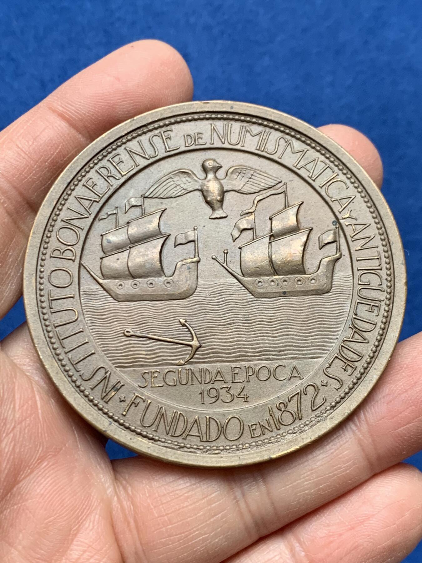 《竞宝斋》第460场 周日，周一，2场连拍 （全场包邮）欢迎送拍 阿根廷 1951年 著名集邮家何塞·马科·戴尔·庞特铜章 73.85g 60.5mm