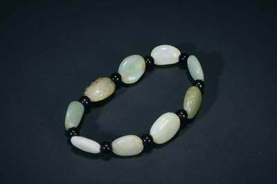 上海都达杂项专场三十四【年后发货全场包邮】  天然和田玉籽料手串86-77