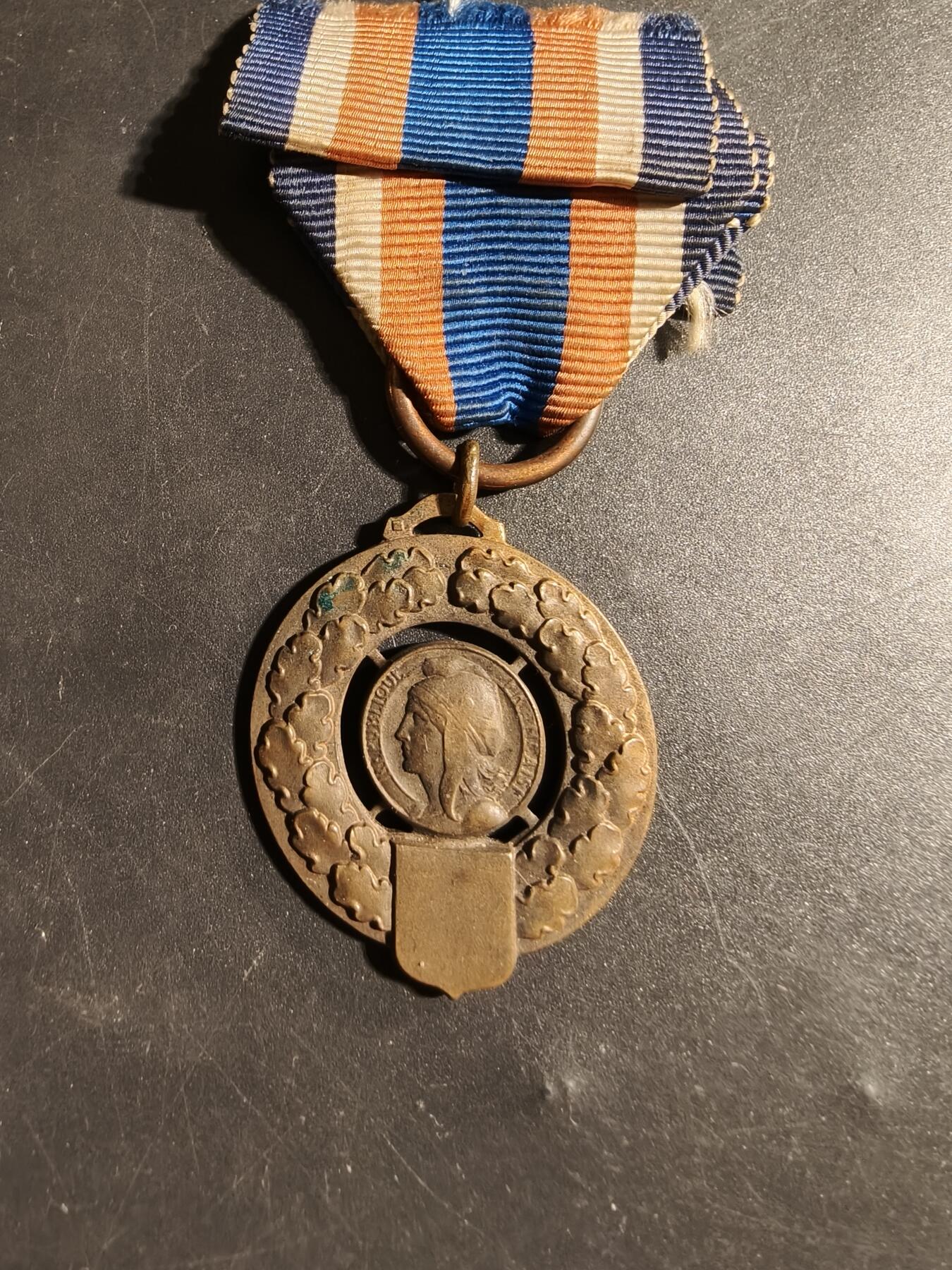 老王徽章第178期 法国铜级阿尔萨斯地区委员会奖章