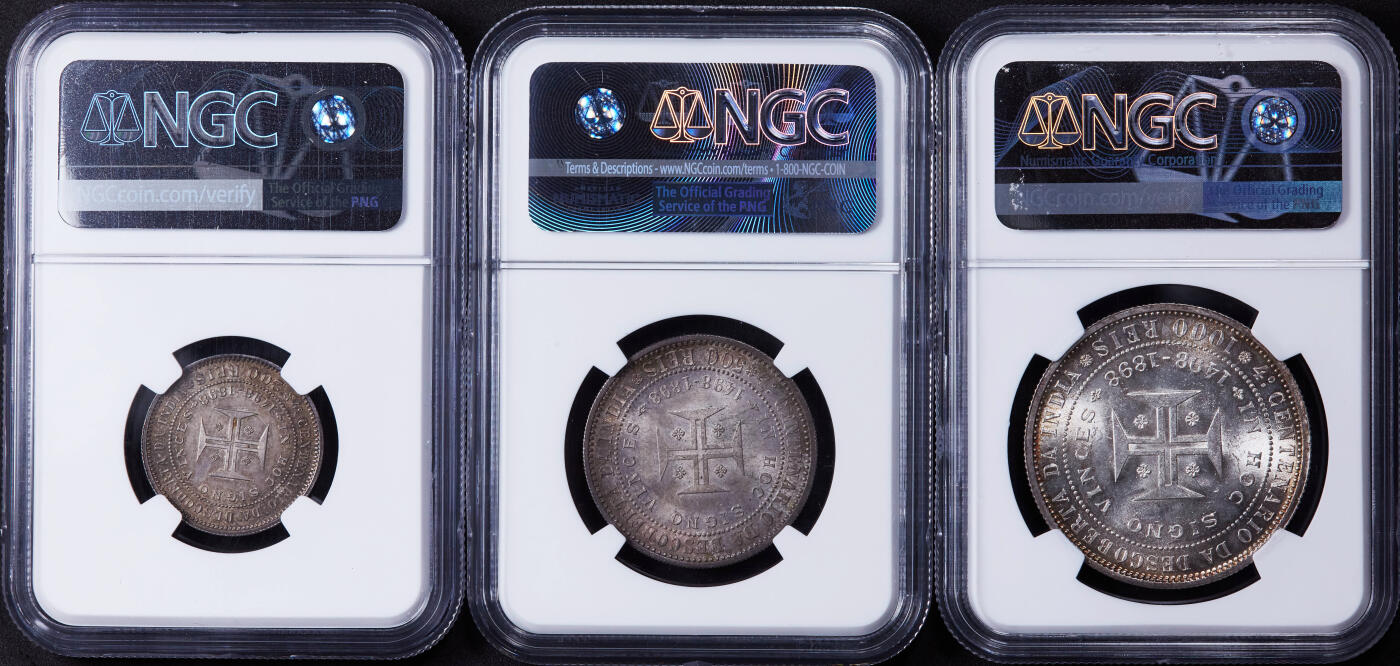 【俄甄集藏】“万象更新、马呈祥瑞”迎新春俄甄精品场-2026年(047)01-21 星期三 晚 19:30 全场包邮 葡萄牙1898年卡洛斯一世夫妇头像纪念发现印度400周年200、500、1000瑞斯银币3枚套，NGC MS64，五彩包浆，转光品相，分数整齐，味道一流