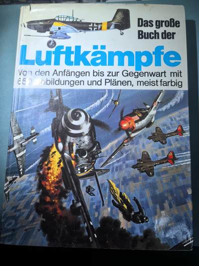 盛世勋华——号角文化勋章邮票专场拍卖第300期 - 德文文献 空战大百科全书 650幅精美插图 256页
