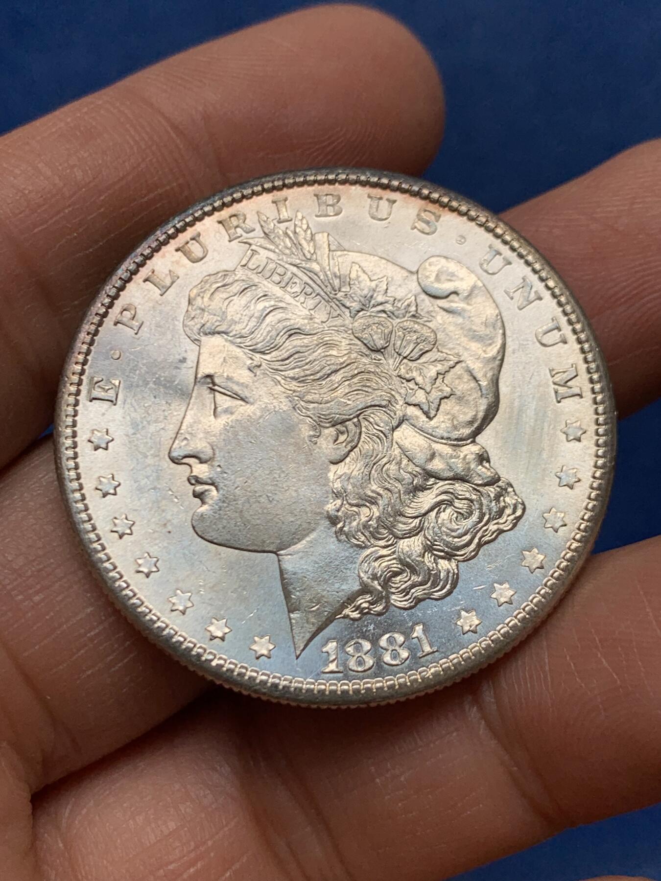 《竞宝斋》第460场 周日，周一，2场连拍 （全场包邮）欢迎送拍 美国1881年摩根1美元银币