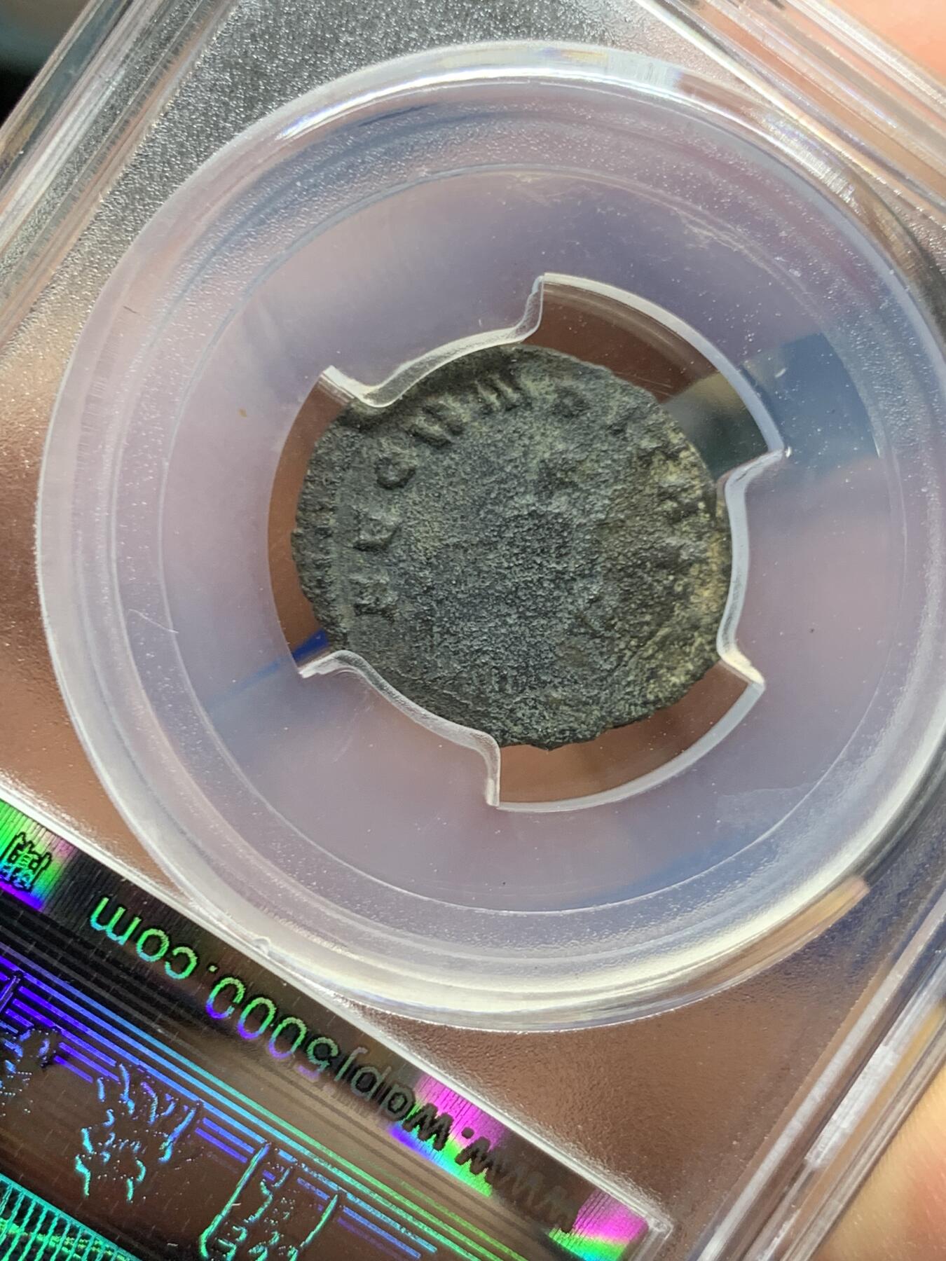 《竞宝斋》第460场 周日，周一，2场连拍 （全场包邮）欢迎送拍 罗马帝国朱莉亚.多姆娜铜币，公元193-217年打制，皇后半身像/雷神索尔立像。少见品种，状态不错。