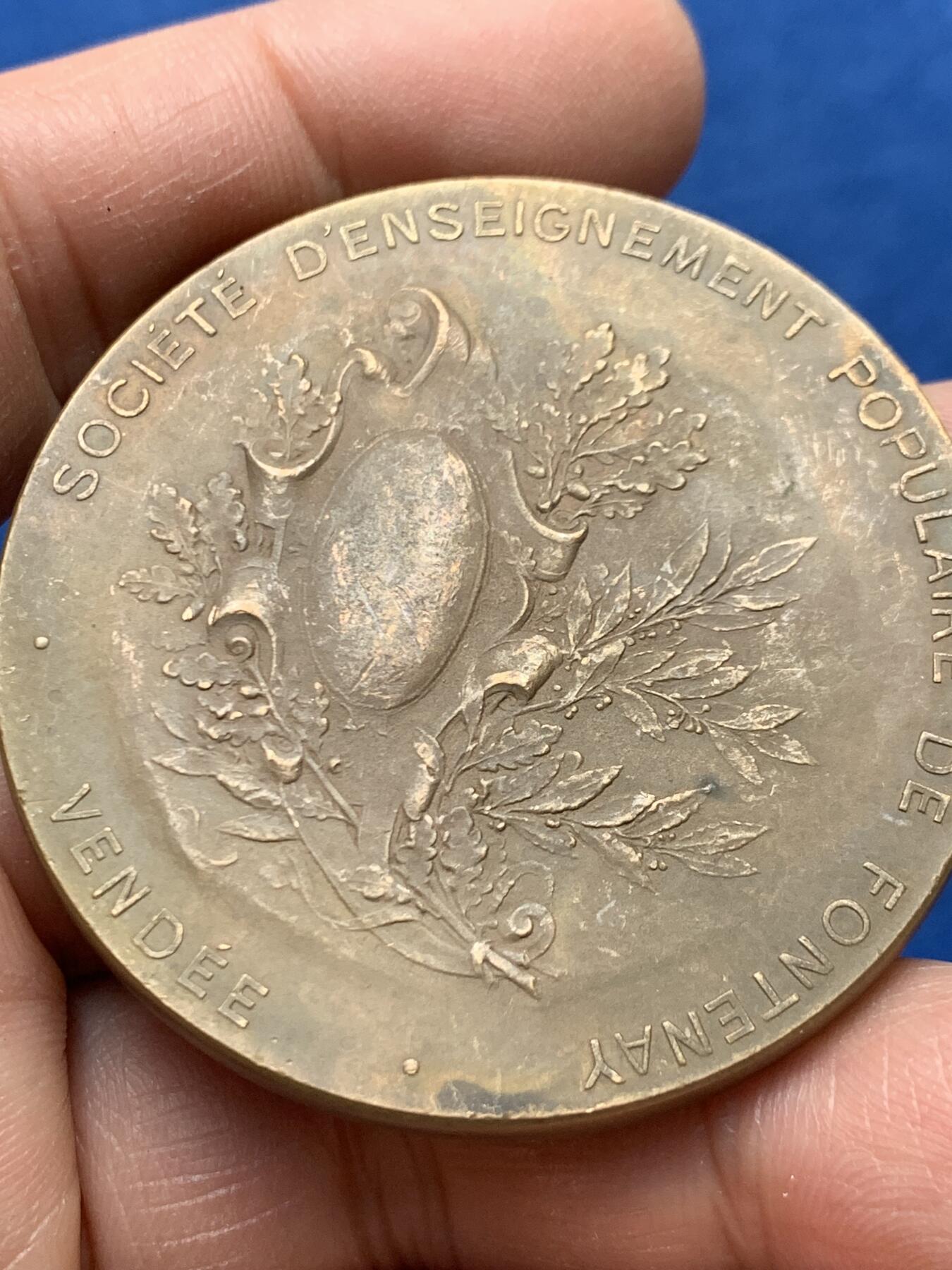 《竞宝斋》第460场 周日，周一，2场连拍 （全场包邮）欢迎送拍