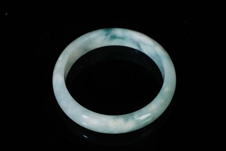 上海都达杂项专场三（全场包邮） 天然 翡翠手镯86-47