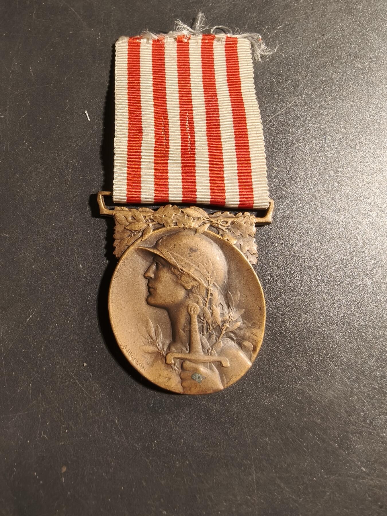 老王徽章第178期 法国一战纪念章