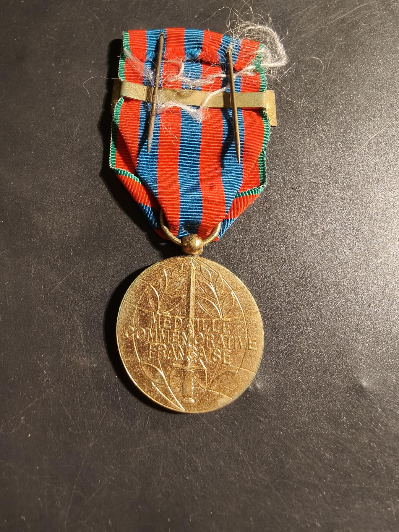 老王徽章第178期 法国维和奖章    前南斯拉夫勋条