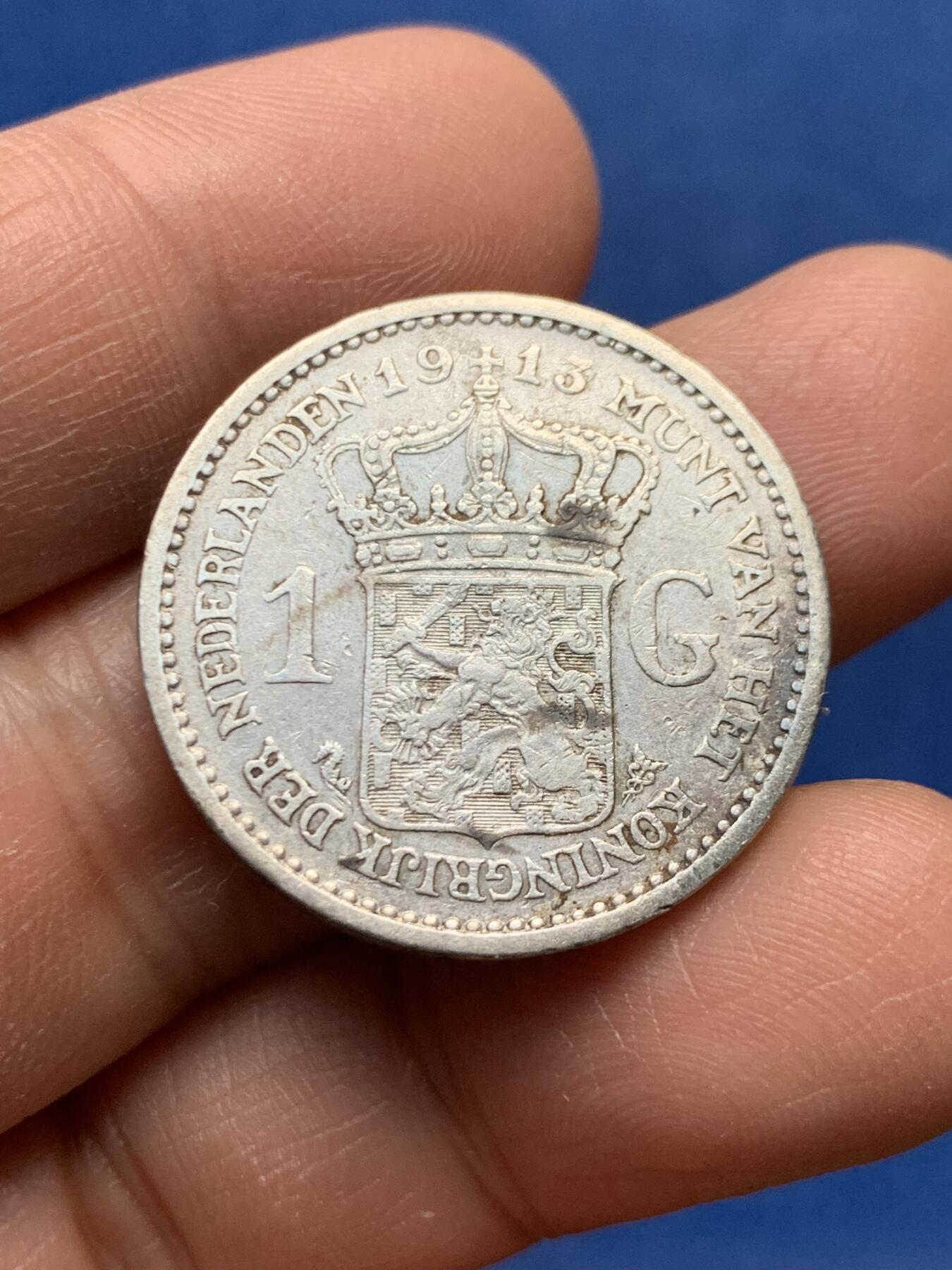 《竞宝斋》第460场 周日，周一，2场连拍 （全场包邮）欢迎送拍 荷兰1913年威廉明娜1盾银币 9.9克 945银