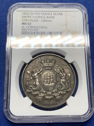 《竞宝斋》第460场 周日，周一，2场连拍 （全场包邮）欢迎送拍 - NGC MS62 法国双美人鱼银章大热款 图案寓意:正面双美人鱼、帆船、城堡，呼应迪耶普“港口城市”属性(海洋元素+城市徽章)