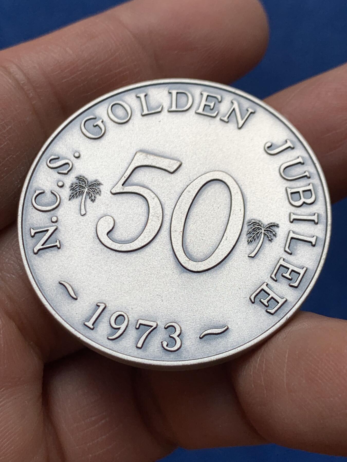 《竞宝斋》第460场 周日，周一，2场连拍 （全场包邮）欢迎送拍 瑙鲁合作协会50周年纪念章 28.5克 39.5mm