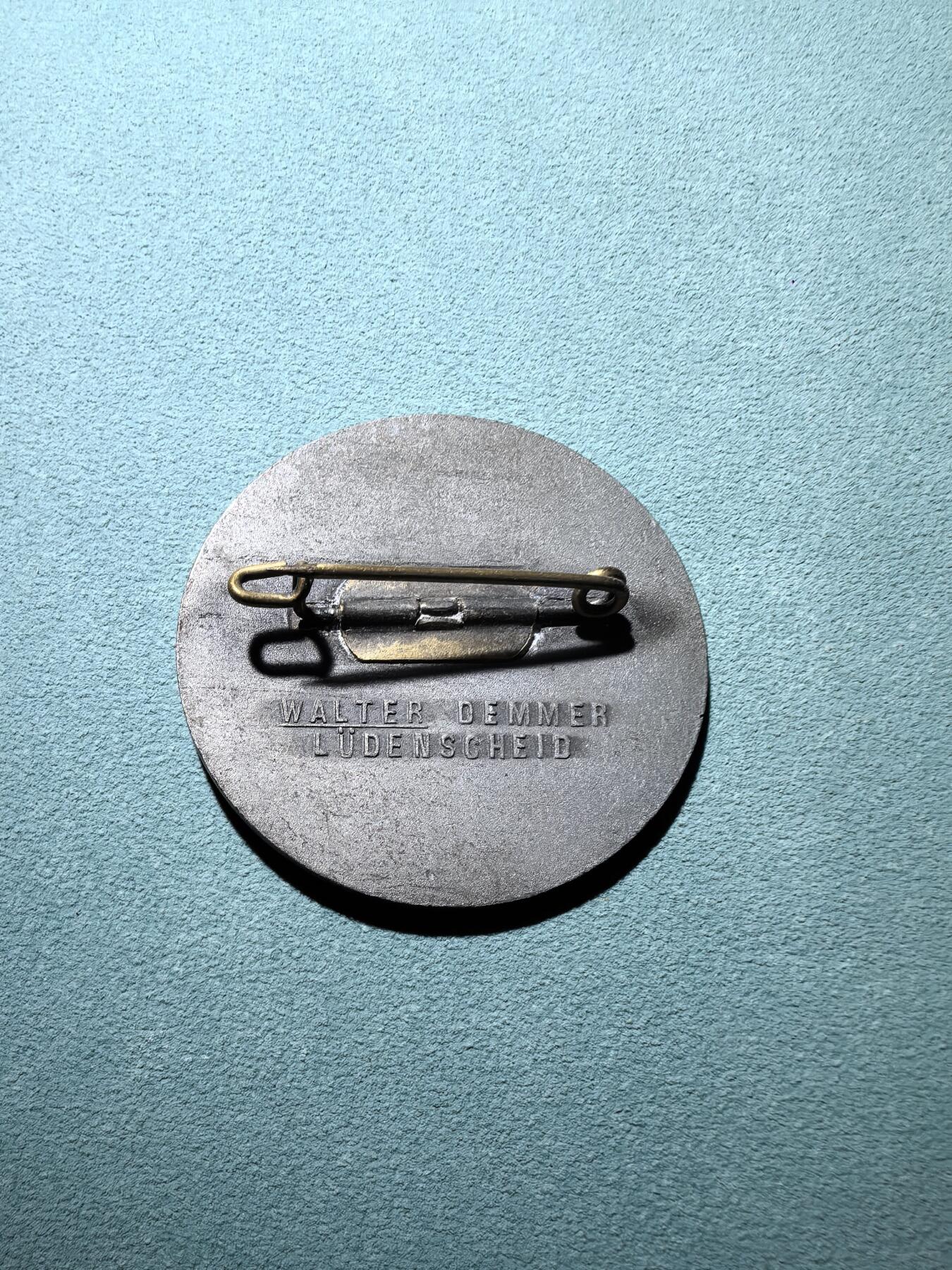 盛世勋华——号角文化勋章邮票专场拍卖第300期 德国（1939）1936年NSDAP全国党日纪念证章 带厂标