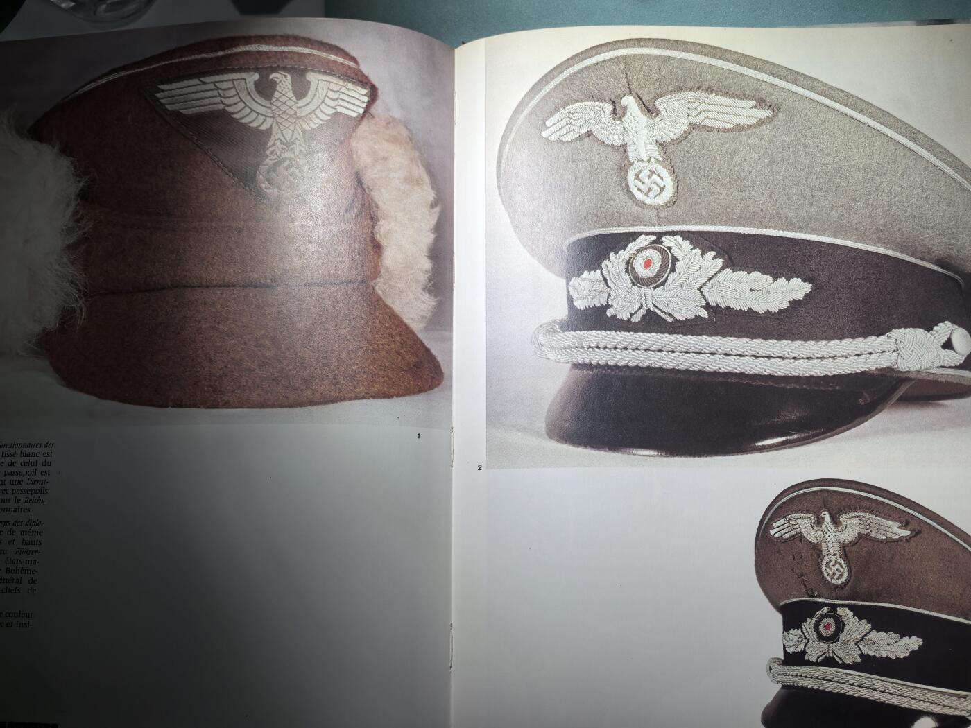 盛世勋华——号角文化勋章邮票专场拍卖第300期 德国（1939）军事组织大檐帽全集 法语版 海量精美彩图和历史图片 囊括陆海空党卫军等各军种 208页