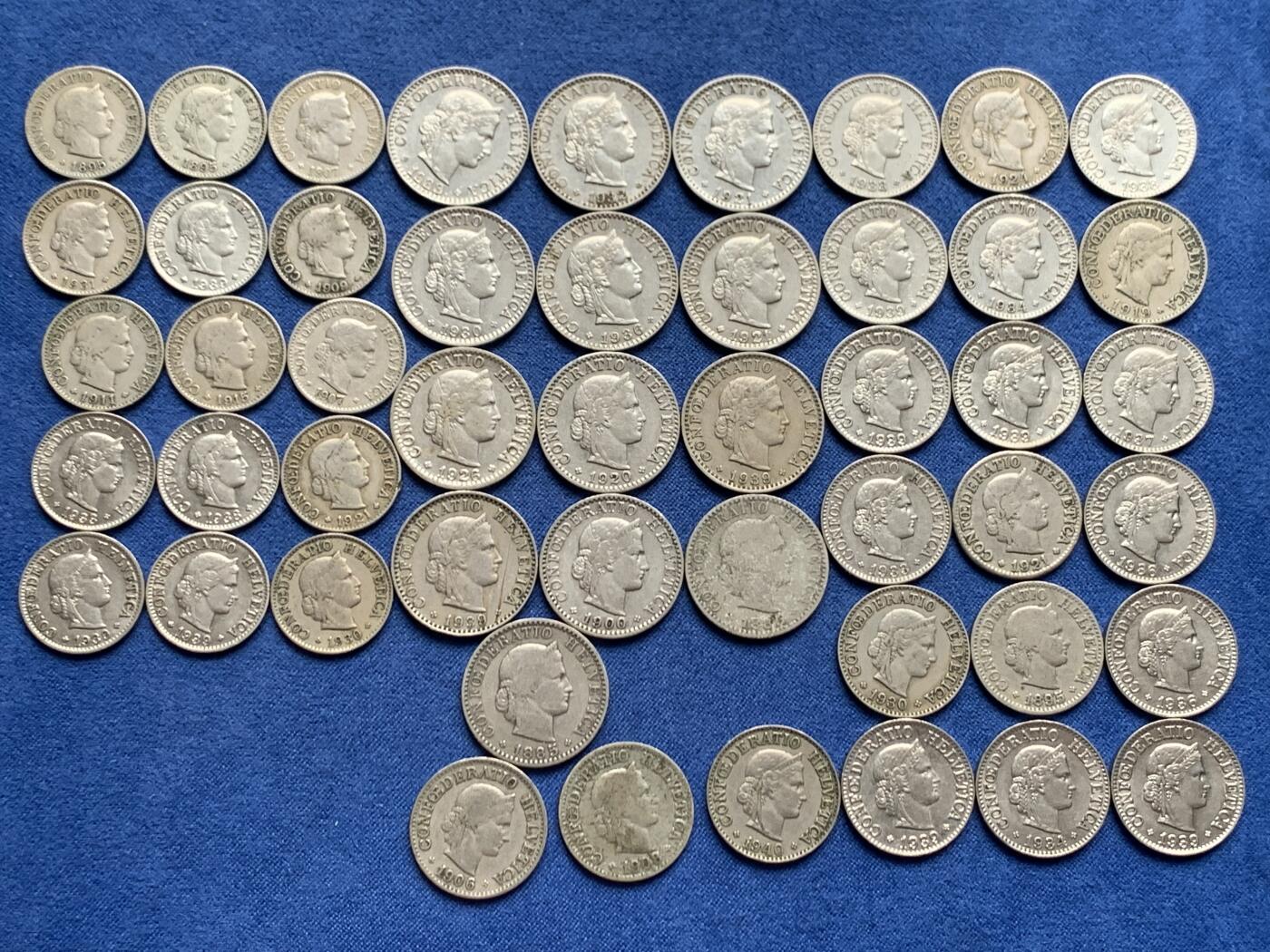 《竞宝斋》第460场 周日，周一，2场连拍 （全场包邮）欢迎送拍 49枚一组 瑞士早年份生丁镍币，20生丁13枚，10生丁21枚，5生丁15枚。都是1940年之前的年份，含1895年5生丁，1895弄10生丁1895/1885年20生丁镍币，凑年份的不要错过了