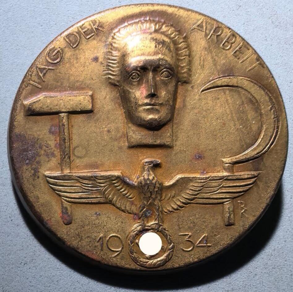 盛世勋华——号角文化勋章邮票专场拍卖第300期 德国（1939）1934年五一劳动节纪念证章