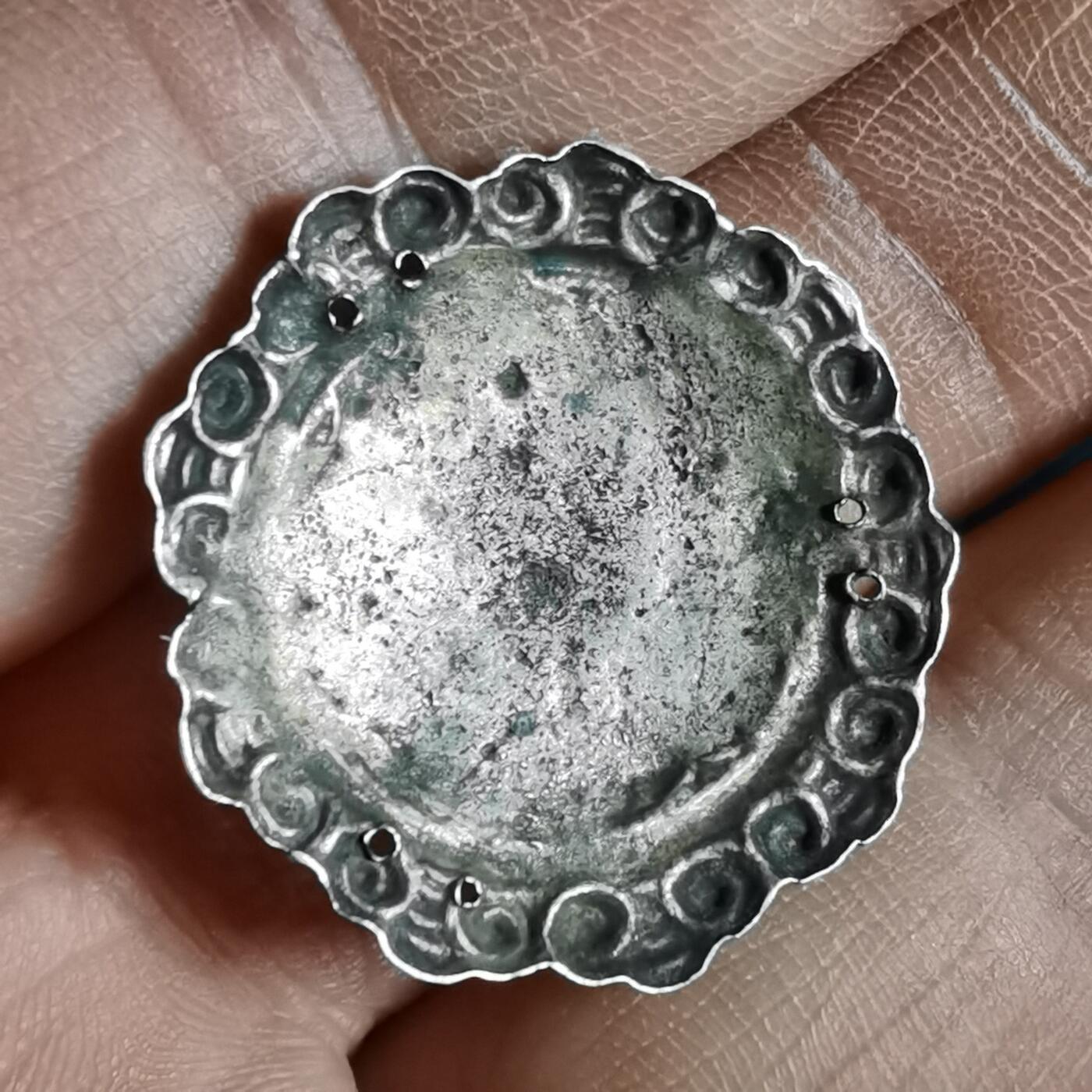 沼泽如烟--第967场 银帽花