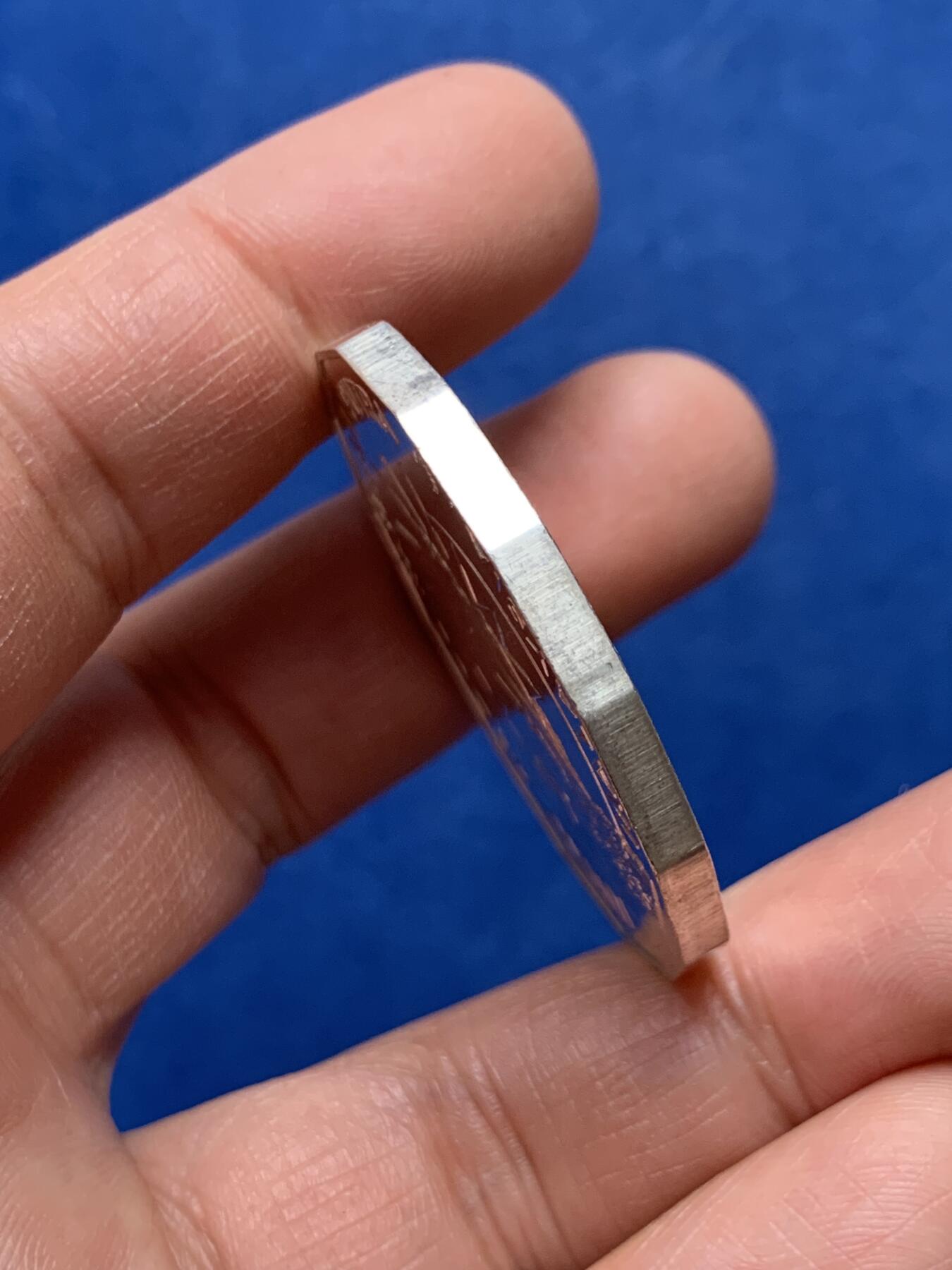 《竞宝斋》第460场 周日，周一，2场连拍 （全场包邮）欢迎送拍 马来西亚1982年独立25周年纪念25林吉特银币 35克 500银 原光好品