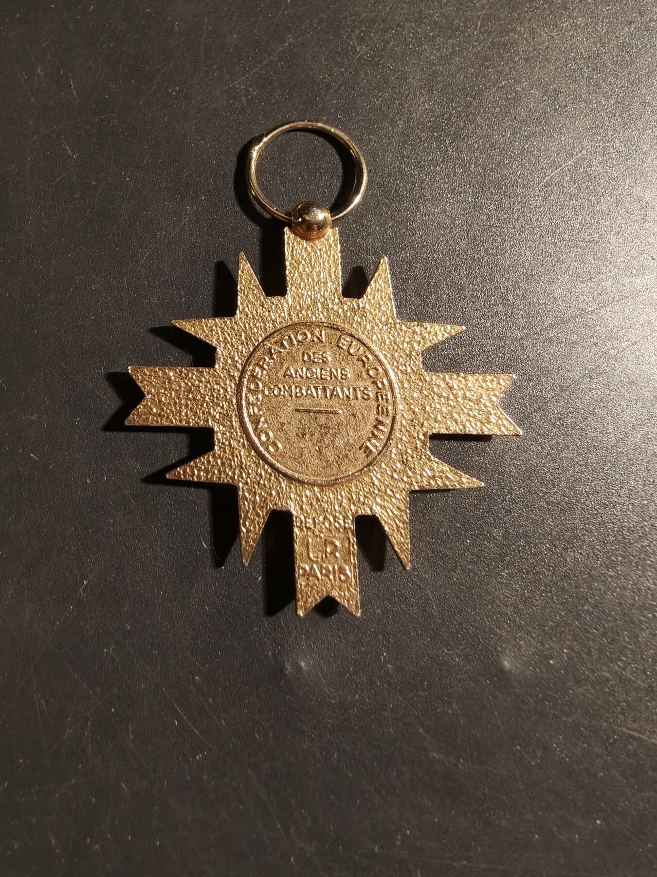 老王徽章第178期