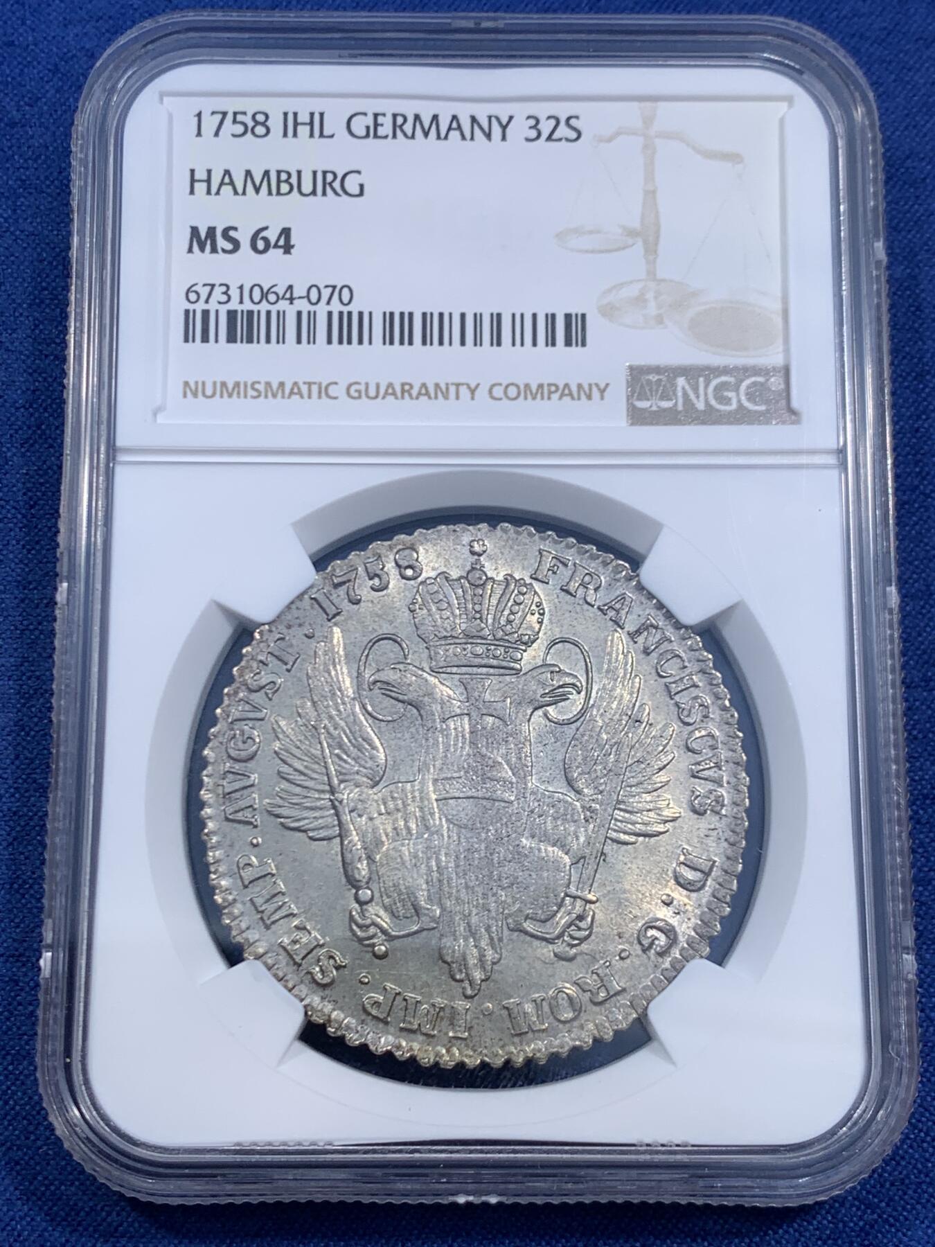 《竞宝斋》第460场 周日，周一，2场连拍 （全场包邮）欢迎送拍 NGC MS64 冠军分 神圣罗马帝国汉堡自由市1758年双头鹰32先令大银币，少见神罗大银，灰彩皮蛋光。双头鹰+汉堡城市徽章，打铸优良，堪称半机制币的样板作。状态卓越，冠军品质