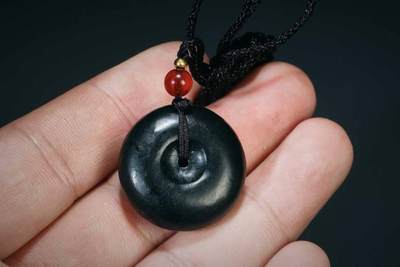 上海都达杂项专场三十四【年后发货全场包邮】  天然和田玉青玉平安扣挂件 附鉴定证书86-92