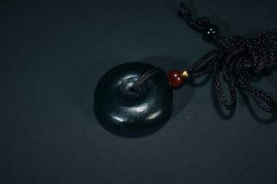 上海都达杂项专场三十四【年后发货全场包邮】  天然和田玉青玉平安扣挂件 附鉴定证书86-92