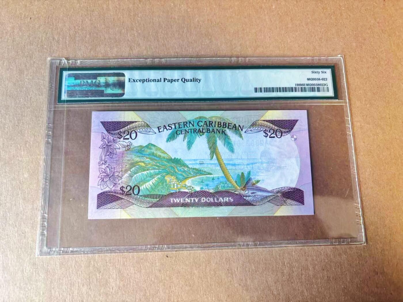 【Blue Auction】世界纸币精拍第777期——18级TOP拍卖/信誉/品质/专业/高效💫 【无47】东加勒比 1987-88年20元 女王 小彩背 PMG66EPQ 