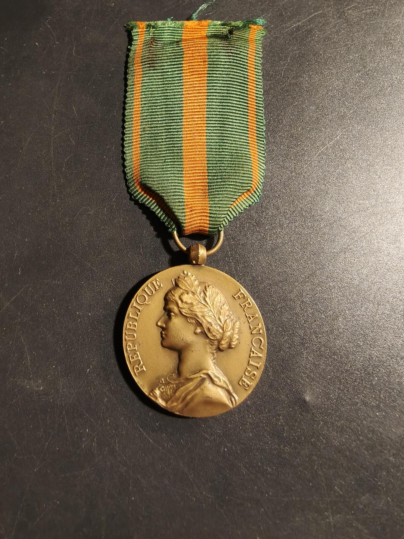 老王徽章第178期 法国一战二战逃脱纪念章