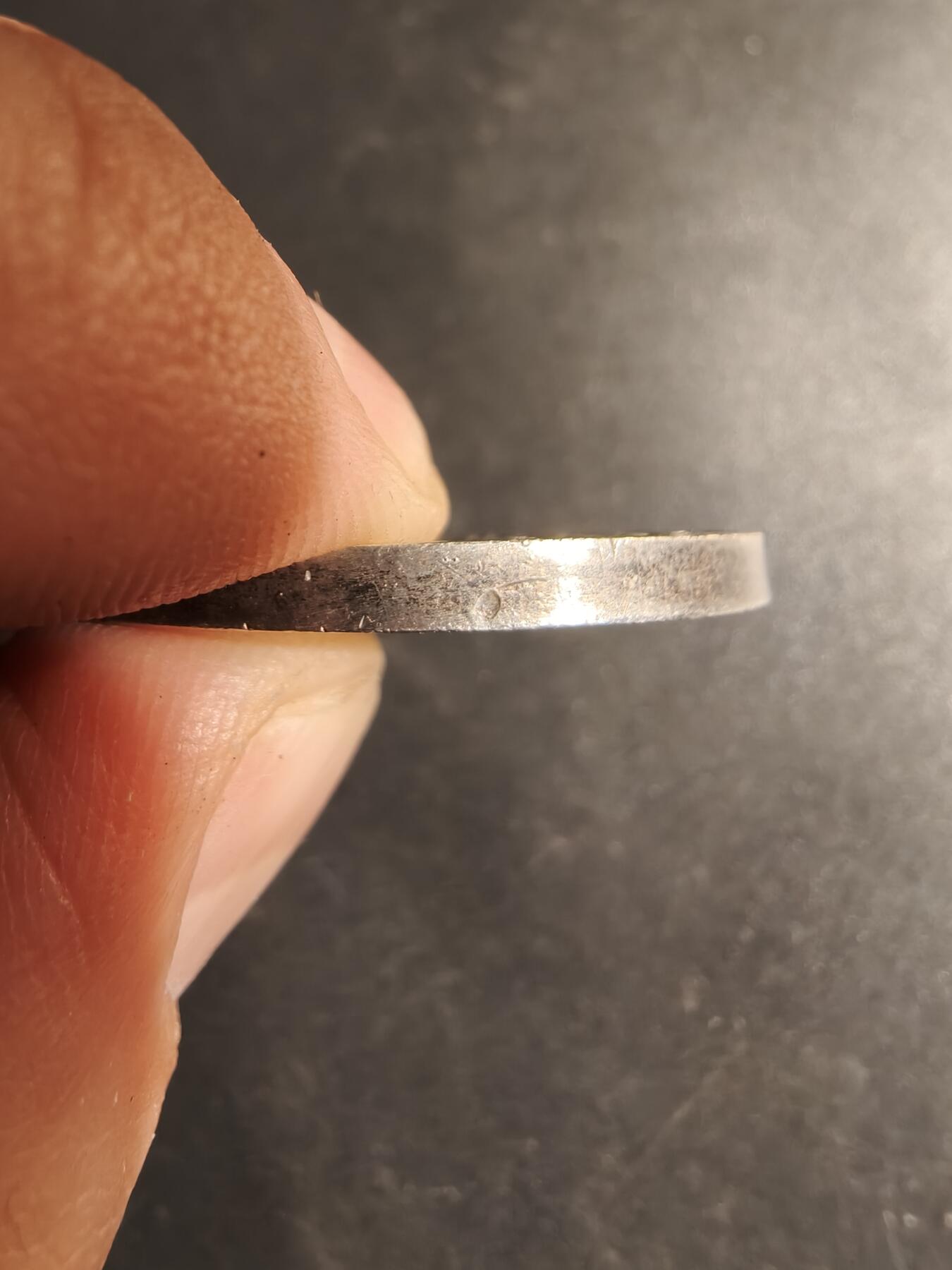 老王徽章第178期 法国婚礼印章    大尺寸    原盒     950银带边铭背铭   1858年实发     直径36mm     重量22.5g     