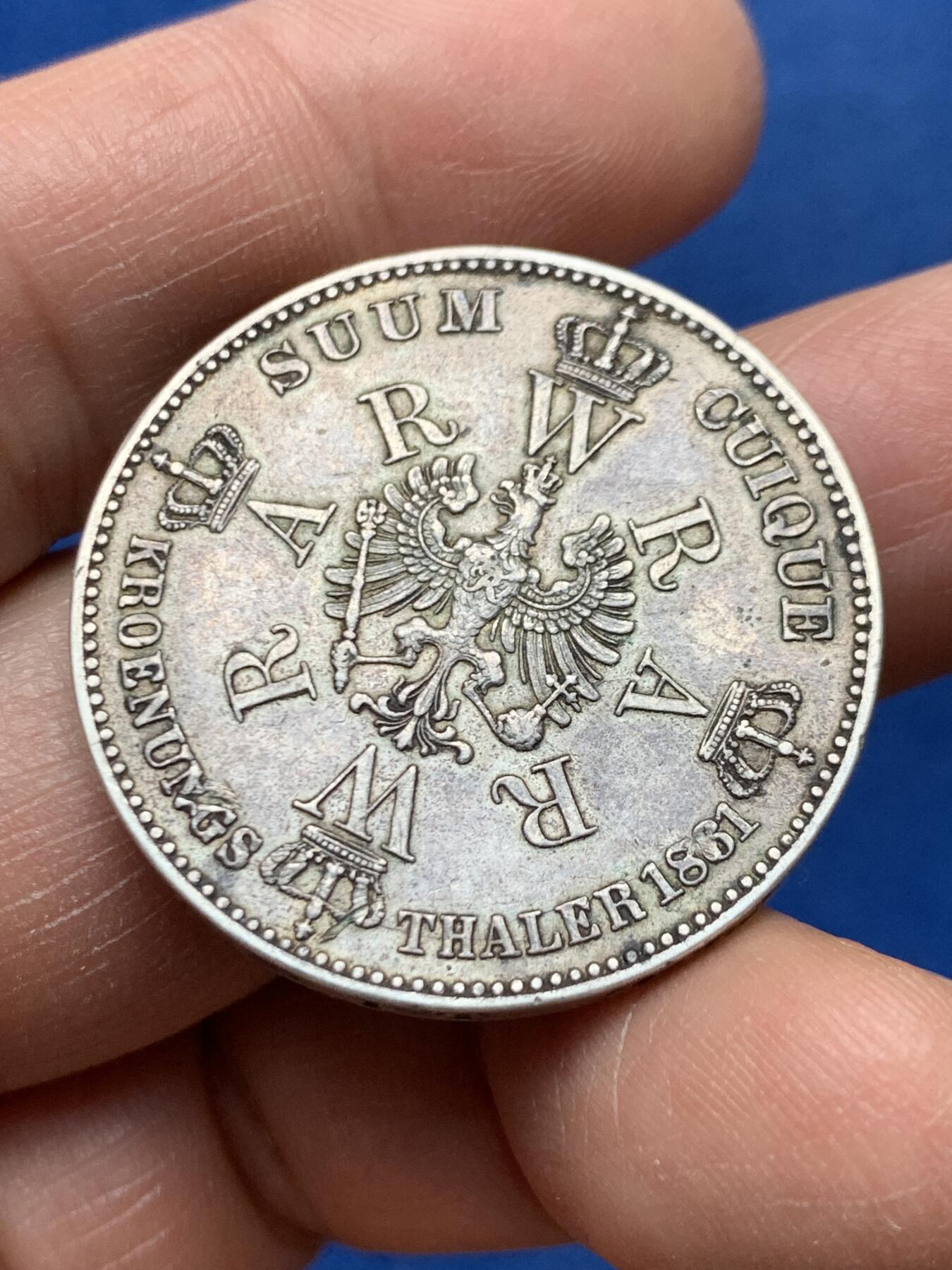 《竞宝斋》第460场 周日，周一，2场连拍 （全场包邮）欢迎送拍 德国 普鲁士 1861年 威廉一世 1泰勒 银币