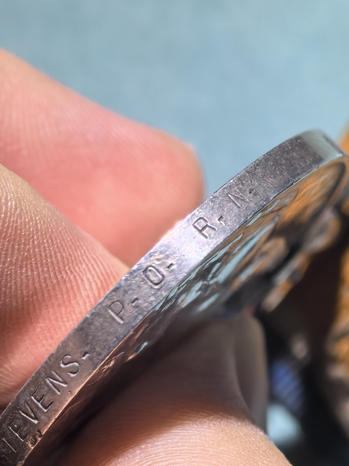 盛世勋华——号角文化勋章邮票专场拍卖第300期 英国一战战争奖章 银制 重34.4克，925银 原绶带带边铭，银价600+