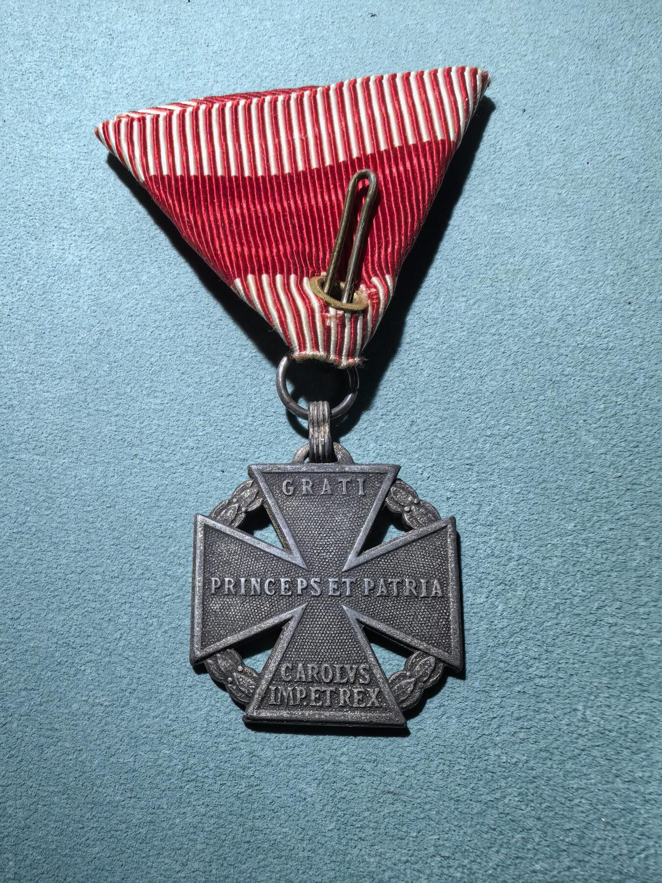 盛世勋华——号角文化勋章邮票专场拍卖第300期 奥匈帝国卡尔军队服役十字奖章 