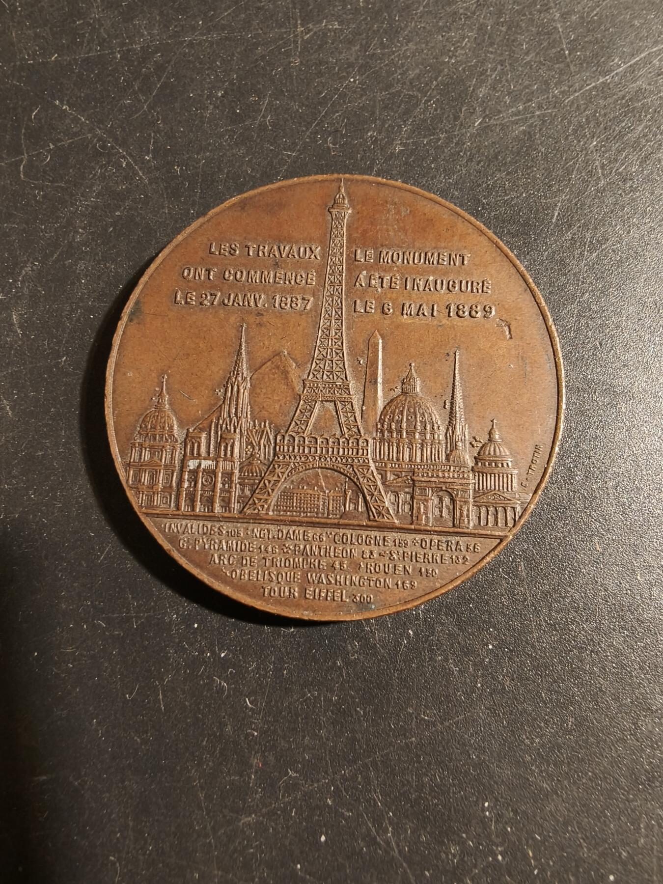 老王徽章第178期 法国1889艾菲尔铁塔落成大铜章    直径42mm    重量41.9g