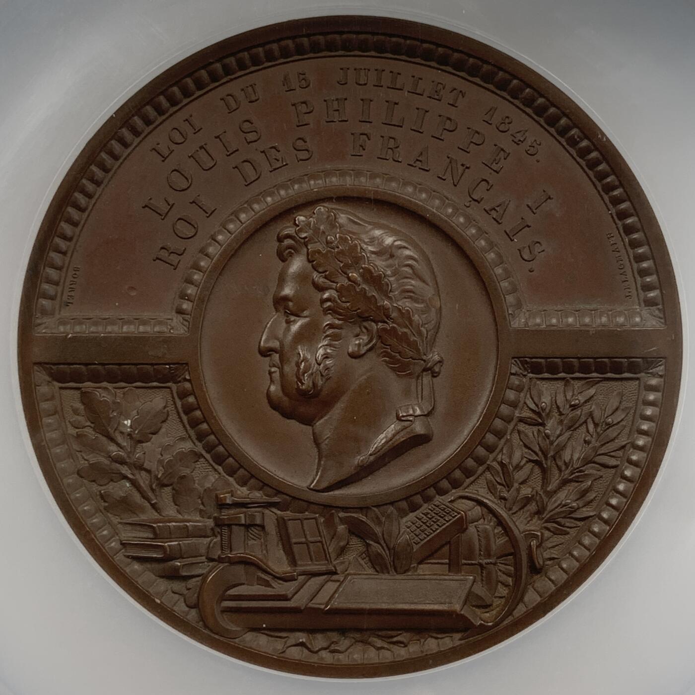 掌中浮雕-藏着的欧洲第050场 NGC MS64 ：1846年法国皇家邮政局新建筑铜章，68mm，Borrel und J. Klagmann雕刻