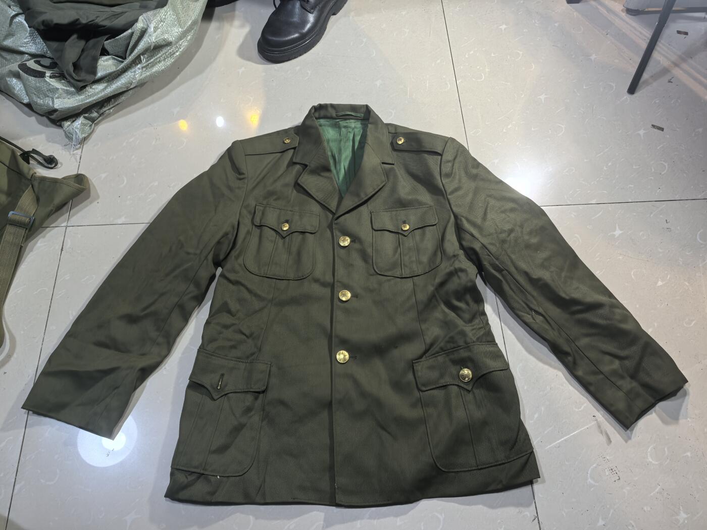 罗岚⭐爱藏⭐甄选专拍第四场-分享拍场赚佣（实体经营） （珍品）su-志愿军代表团常服 80年代过渡时期采用特殊优质（高含毛量面料 优于87校官）一型1号尺码 全新