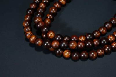 上海都达杂项专场七十三【全场包邮】 海南黄花梨虎皮纹0.8圆珠多圈手串 附鉴定证书86-260